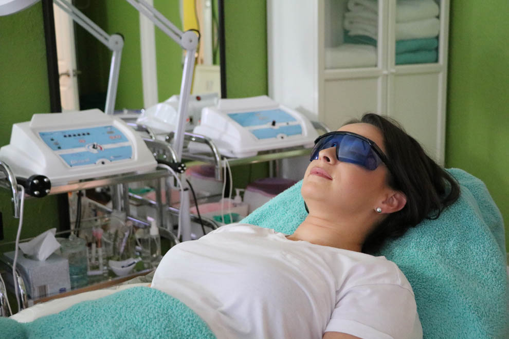 ULTRASONIC CAVITATION - HOW IT WORKS